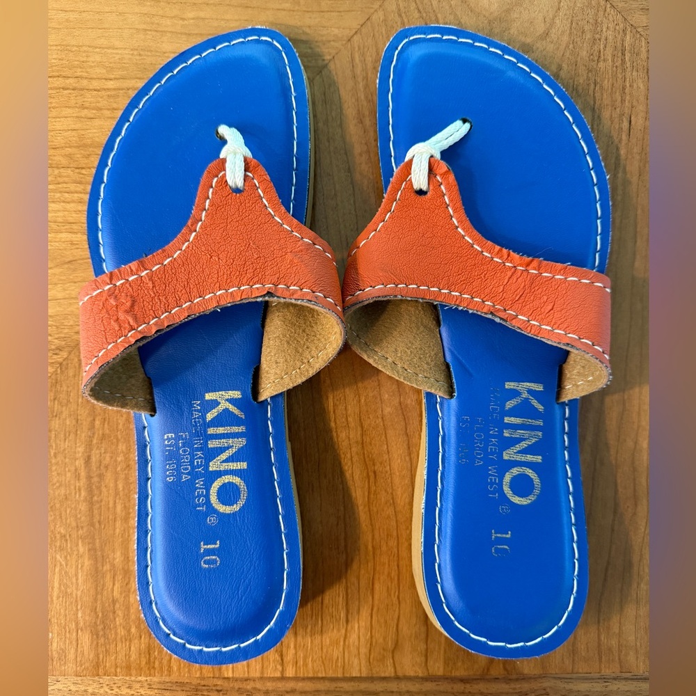 Kino Women's Blue and Orange Sandals NWOT